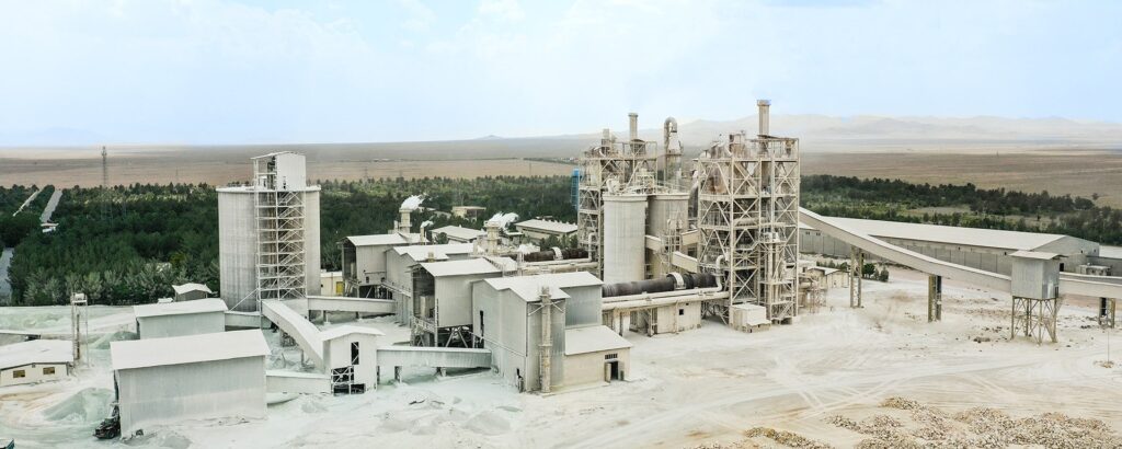 بررسی فرصتهای همکاری انرژی پارس و سیمان ساوه با محوریت توسعه نیروگاه خورشیدی بررسی فرصتهای همکاری انرژی پارس و سیمان ساوه با محوریت توسعه نیروگاه خورشیدی